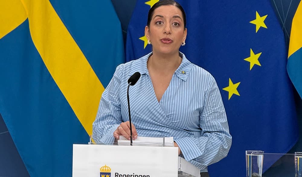 Simona Mohamsson (L) inledde pressträffen om Pisa-resultaten med att attackera Nooshi Dagostar (V) och Vänsterpartiet. Foto: Staffan Erfors