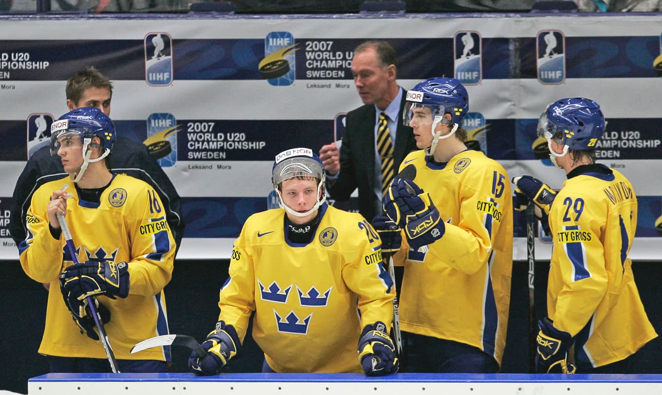 På sikt hotas svensk ishockey att dräneras på talanger, varnar Leif Boork. Foto: Anders Wiklund/TT