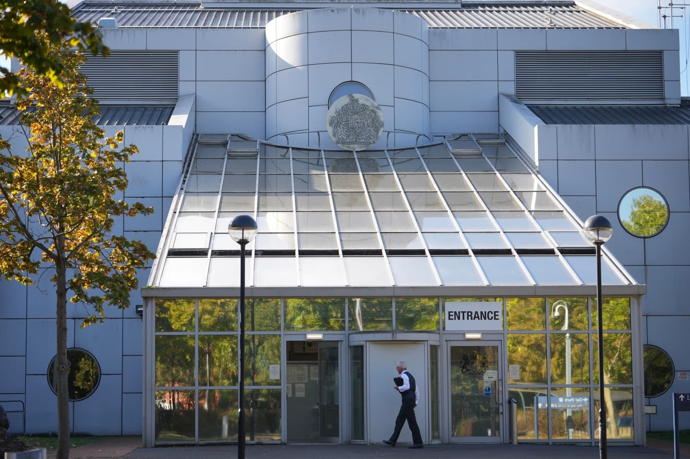 Woolwich Crown Court i London meddelade påföljden för den 19-årige norrmannen under fredagen. Foto: Kin Cheung/AP/TT