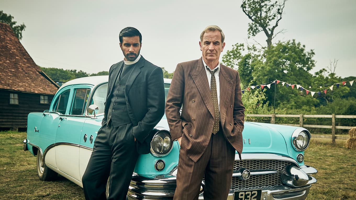 Alphy Kottaram (Rishi Nair) och Geordie Keating (Robson Green) ska följas åt till slutet. Foto: Banijay