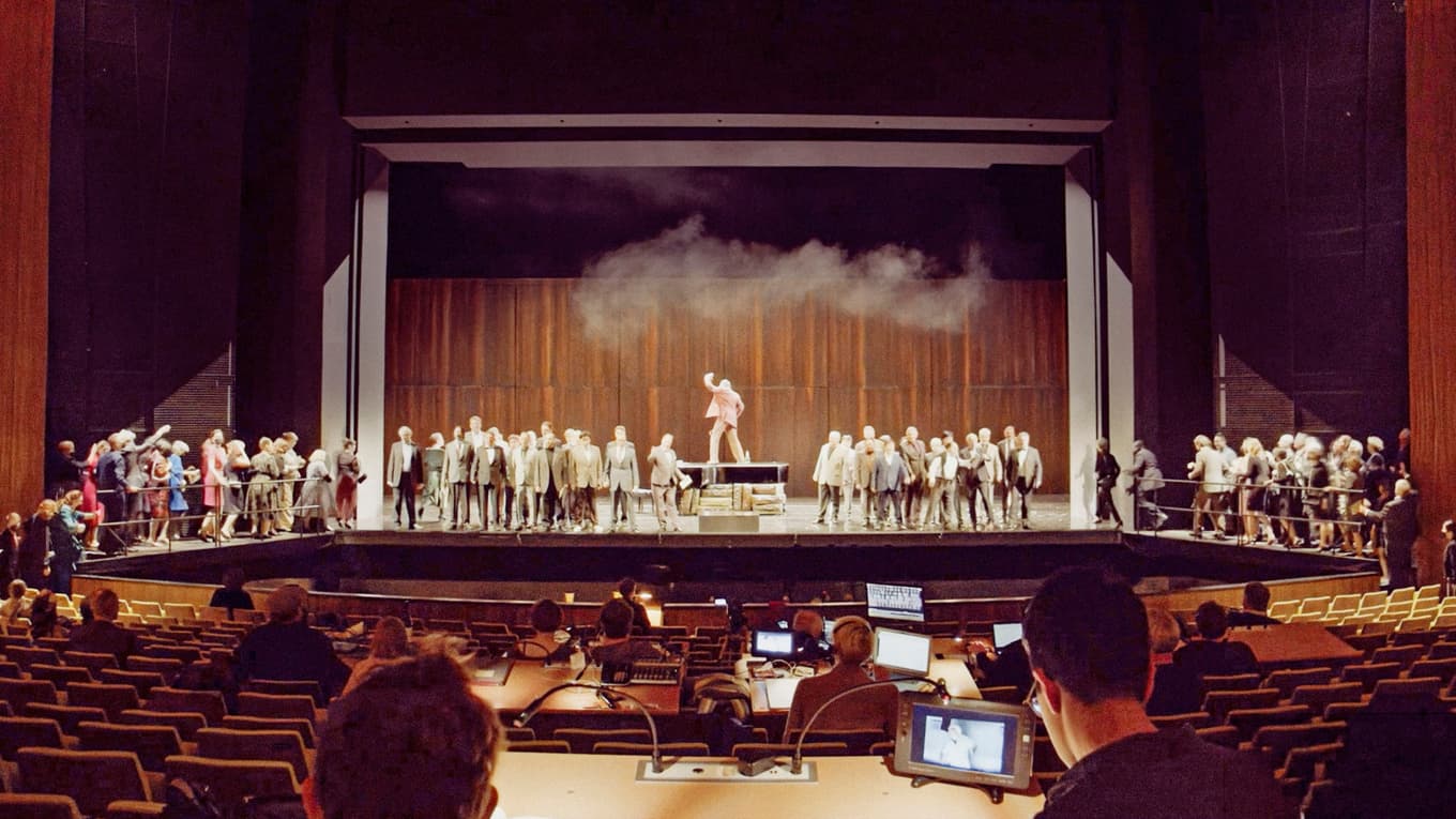 Ögonblicksbild från ”Arbetet med Nibelungens ring” på Deutsche Oper i Berlin 2021. foto: Deutsche Oper Berlin/Fatsox GbR