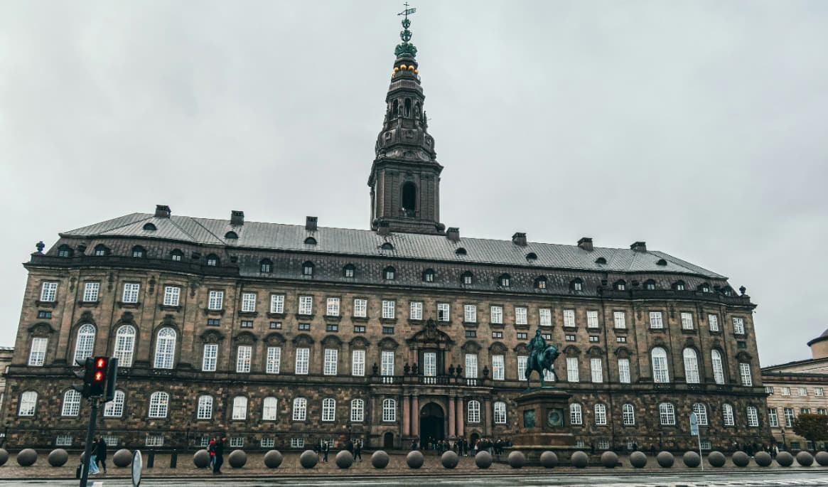 Den danska regeringen anser att det är viktigt att vara lojal mot Danmark om man vill bli dansk medborgare. Foto: Javier Cachafeiro