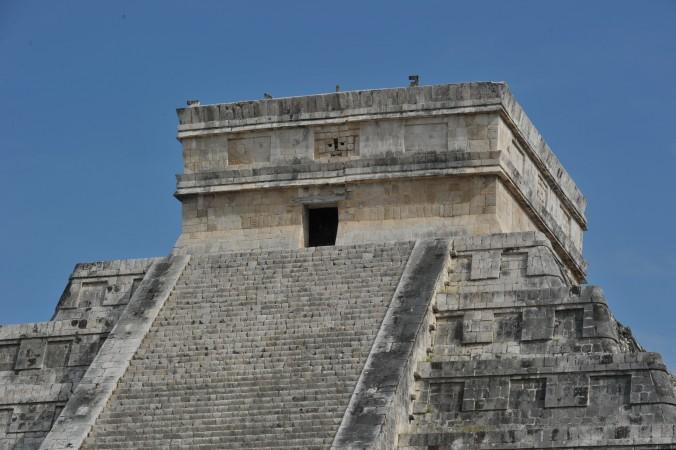 







Kukulcàn-templet i det forntida området Chichen Itza, som härstammar från mayacivilisationen på Yucatanhalvön i Mexiko. Området upptäcktes i mitten på 1800-talet av J.L. Stephens och Frederick Catherwood. (Foto: Cris Bouroncle/AFP/Getty Images)                                                                                                                                                                                                                                                                                                                                                                