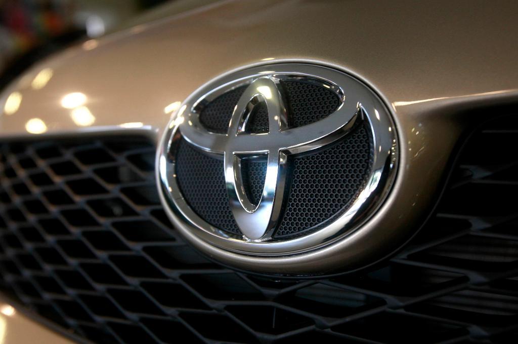 Toyota återkallar ytterligare miljontals bilar, bland annat av den populära modellen Corolla, på grund av en risk med de krockkuddar bilarna har utrustats med. Arkivbild. (Foto: Jeff Chiu)
