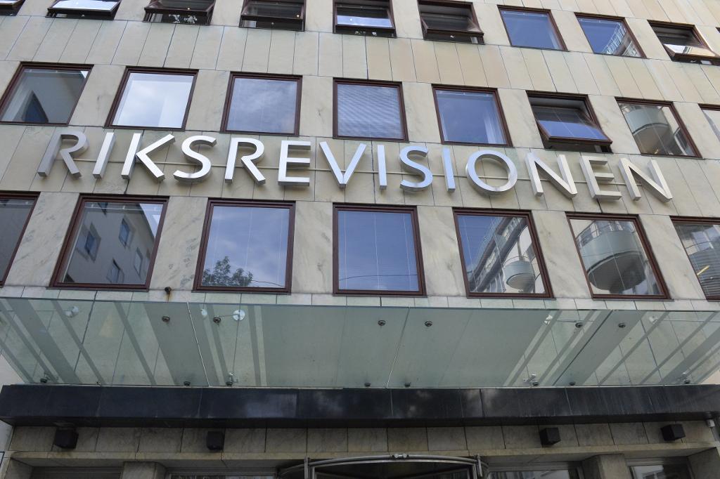 

En parlamentarisk kommitté ska nu utreda Riksrevisionen. (Foto: Jonas Ekströmer/TT)