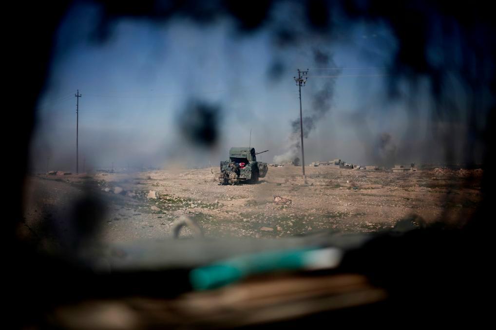 

Striden om Mosul har rasat sedan oktober. Foto: Bram Janssen/AP/TT-arkivbild                                                                                        