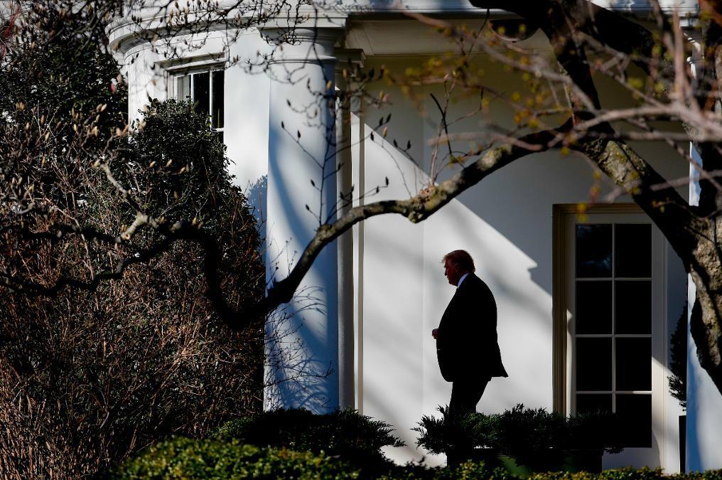 


President Donald Trump utanför Vita huset i Washington DC.  Foto: Pablo Martinez Monsivais/AP/TT                                                                                                                                    