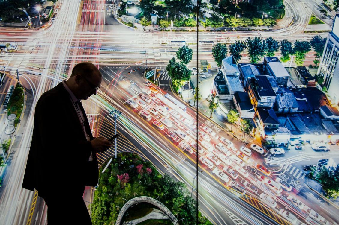 


Under mobilmässan i Barcelona som öppnar 28 februari, har digitaliseringsminister Peter Eriksson (MP) diskuterat en gemensam nordisk-baltisk plan för utbyggnad av de nya 5G-näten. Foto: Pontus Lundahl/TT-arkivbild                                                                                                                                    