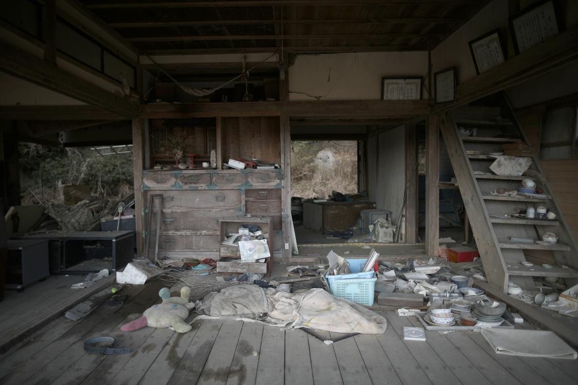 Ett övergivet, tsunamiskadat hem i Fukushima. Foto: Christopher Furlong/Getty Images