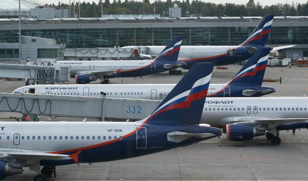 
Ett tjugotal personer skadades när ett plan från det ryska flygbolaget Aeroflot drabbades av svåra luftgropar 40 minuter innan det skulle landa i Thailand. Foto: Vidar Ruud/AP/TT-arkivbild                                            