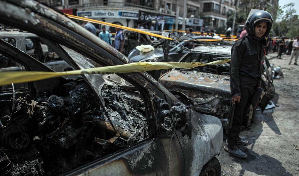 
Åklagaren Hisham Barakat dödades i en bilbomb. Arkivbild. Foto:
Eman Helal/AP/TT                                            