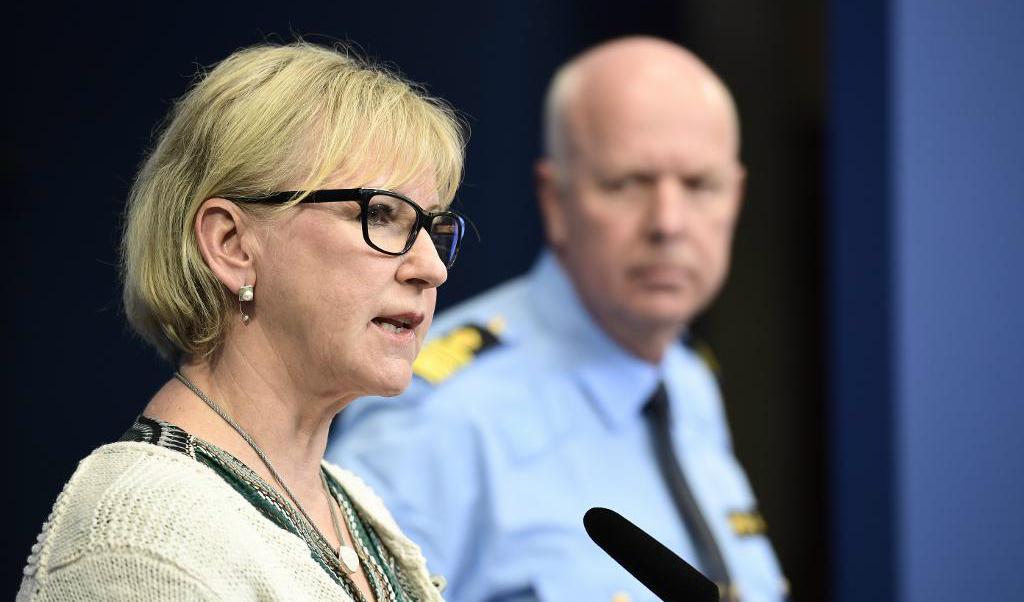 

Margot Wallström (S) förklarade på måndagens presskonferens att Sveriges policy är att inte betala lösesummor. Foto: Marcus Ericsson/TT                                                                                        