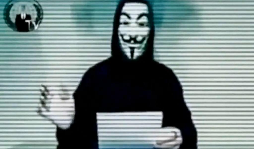 
Svenska myndigheter ska se över sitt skydd mot IT-attacker. Svenska myndigheter hotades för några år sedan - efter en razzia mot en operatör med kopplingar till Pirate Bay - av nätverket Anonymous i ett videoklipp. Foto: TT-arkivbild                                            
