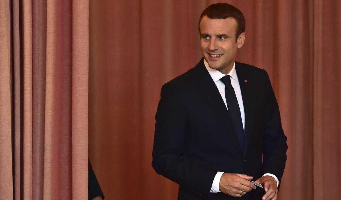 

På söndagen var Emmanuel Macron, Frankrikes president hemma i Le Touguet, där han röstade i parlamentsvalet. Foto: Christophe Archamboult/AFP/Getty Images                                                                                        