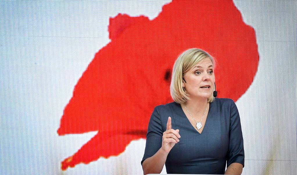 Finansminister Magdalena Andersson (S) lovar satsningar på välfärden i sitt tal under Socialdemokraternas dag i Almedalen. Foto: Janerik Henriksson/TT