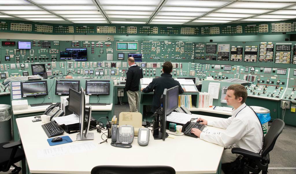 
Ett kontrollrum på ett annat kärnkraftsverk i USA. Foto: Matt Rourke/AP/TT-arkivbild                                            