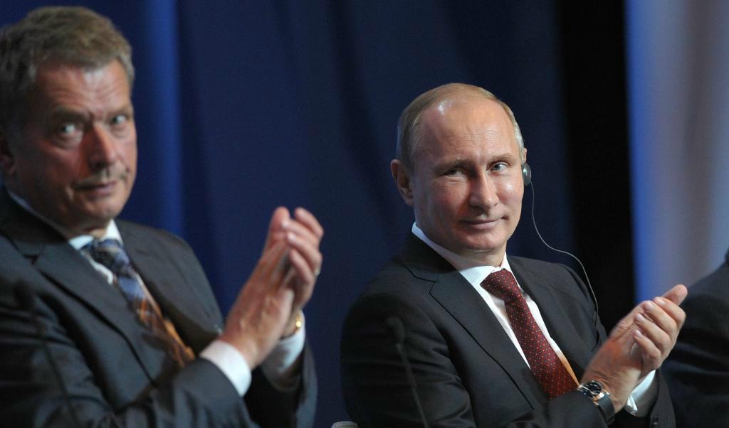
Presidenterna Sauli Niinistö och Vladimir Putin, vid ett möte i Ryssland 2013. I dag träffas de igen i Nyslott (Savonlinna). Foto: Alexej Druzjinin/AP/TT                                            