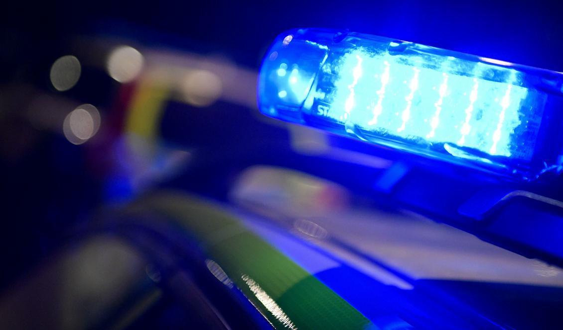 Malmöpolisen fick i natt samtal om en personbil med blåljus i vindrutan och att någon försökte stoppa bilister på Ystadsgatan i Malmö. Foto: Johan Nilsson/TT-arkivbild