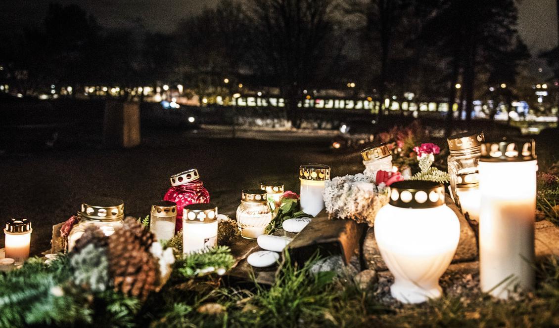 Allhelgonahelgen är den religiösa ritual som flest svenskar deltar i. På bilden syns ljus vid Skogskyrkogården i Stockholm under allhelgonafirandet 2016. Foto: Tomas Oneborg/SvD/TT-arkivbild