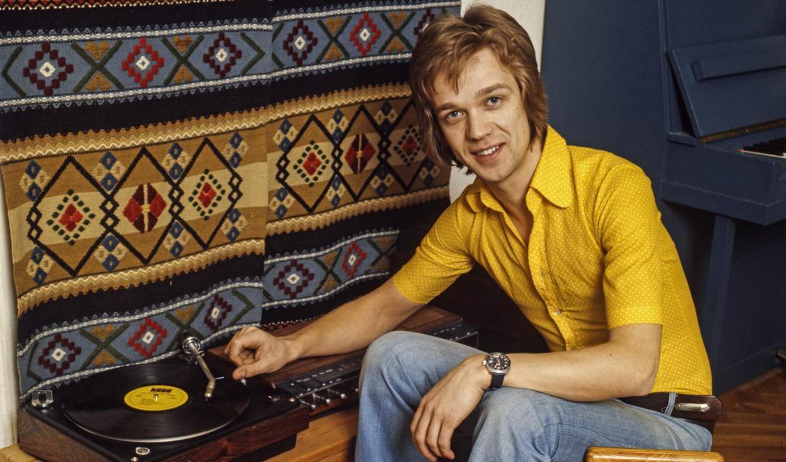 Björn Skifs hemma i vardagsrummet 1973. Foto: Olle Lindeborg/TT-arkivbild