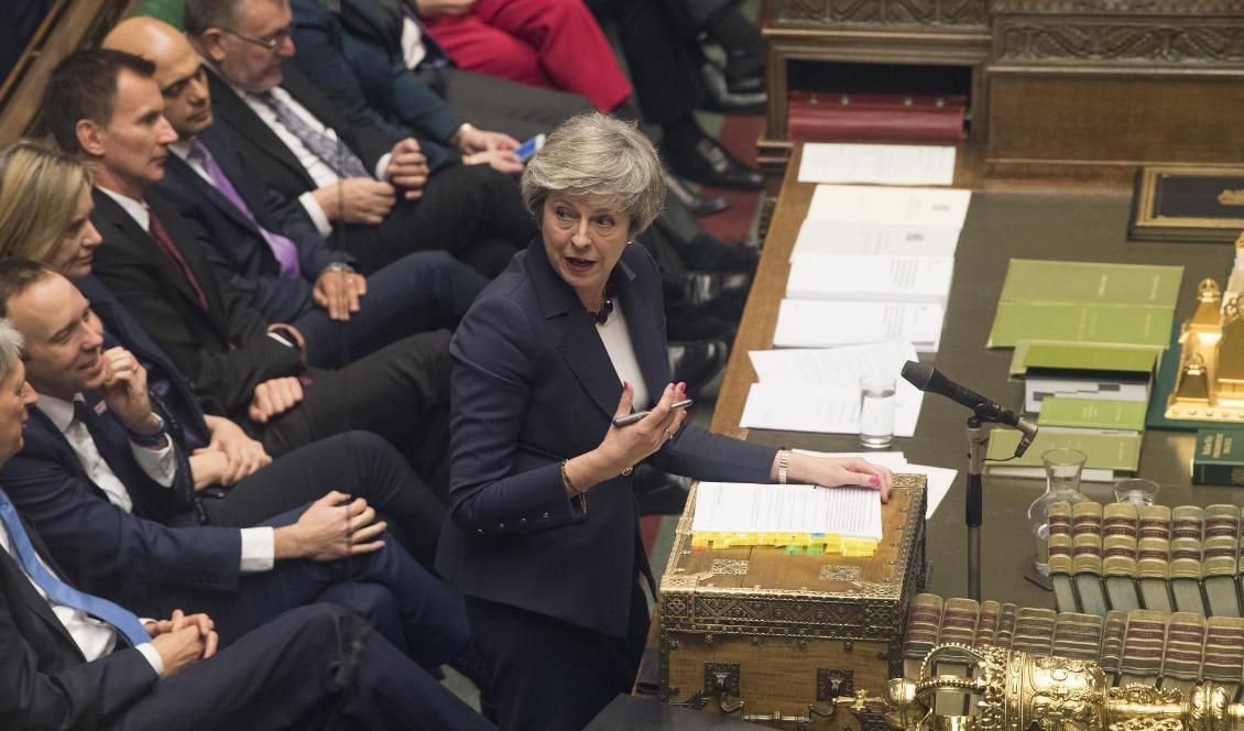 Premiärminister Theresa May siktar på ett brittiskt EU-utträde den 29 mars, med eller utan utträdesavtal. Foto: Mark Duffy AP/TT-arkivbild