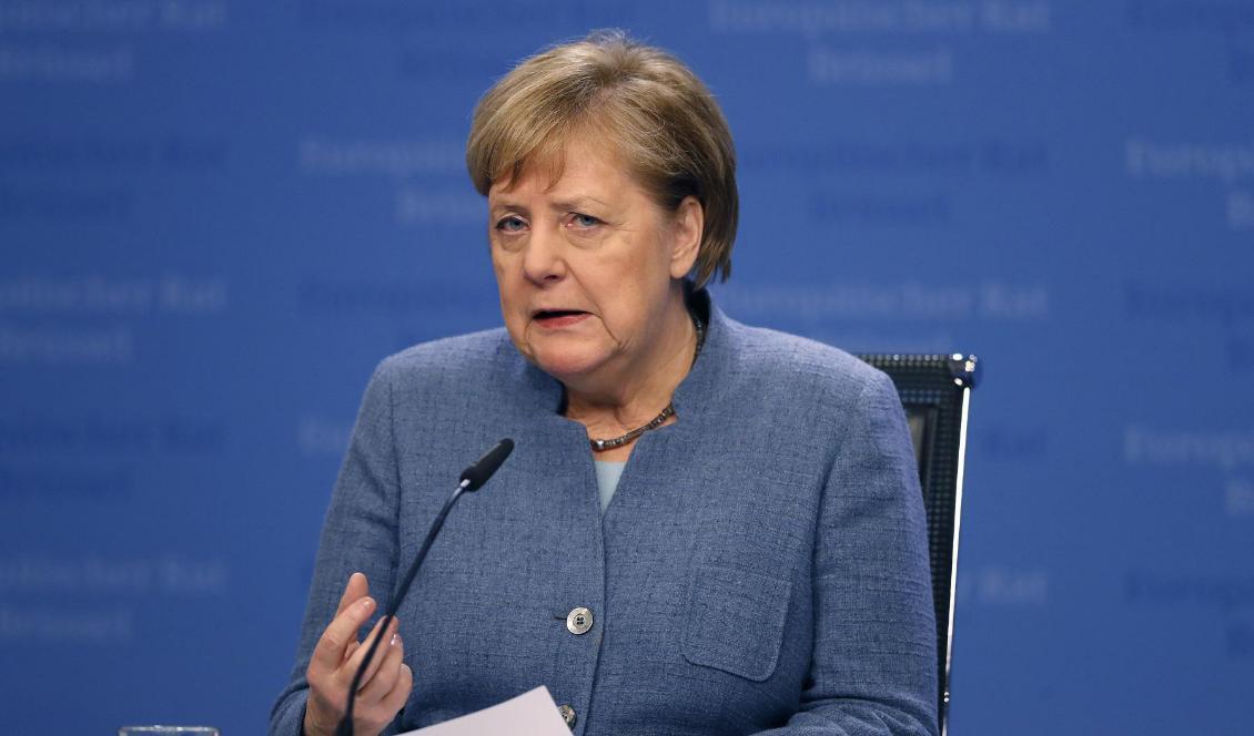 Privata uppgifter om omkring tusen personer, däribland Angela Merkel, har spridits på internet. Foto: Alastair Grant/AP/TT-arkivbild