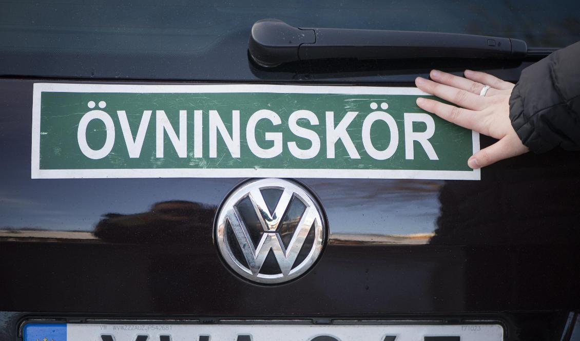 Tidigare i veckan gjordes en insats mot olagliga körskolor. Foto: Fredrik Sandberg/TT-arkivbild