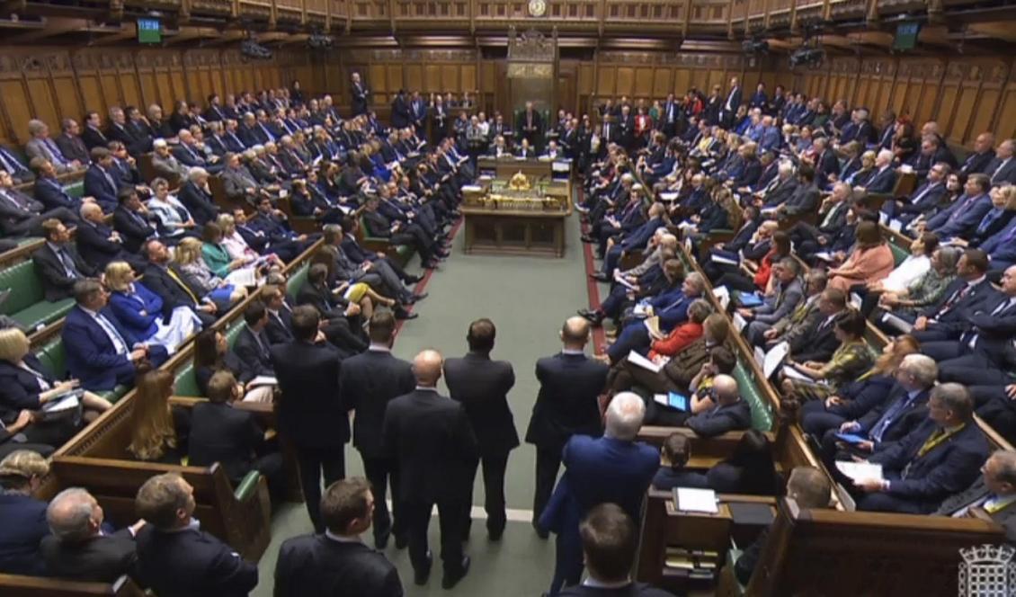 Brittiska underhuset samlas igen sedan hemförlovningen under partiernas höstkonferenser olagligförklarats av Högsta domstolen. Foto: House of Commons/AP/TT