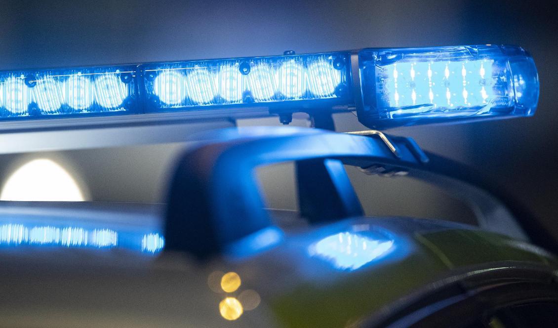 En man i 25-årsåldern attackerades av flera personer på Hisingen i Göteborg. Mannen har förts till sjukhus med knivskador i bålen. Foto: Johan Nilsson/TT-arkivbild