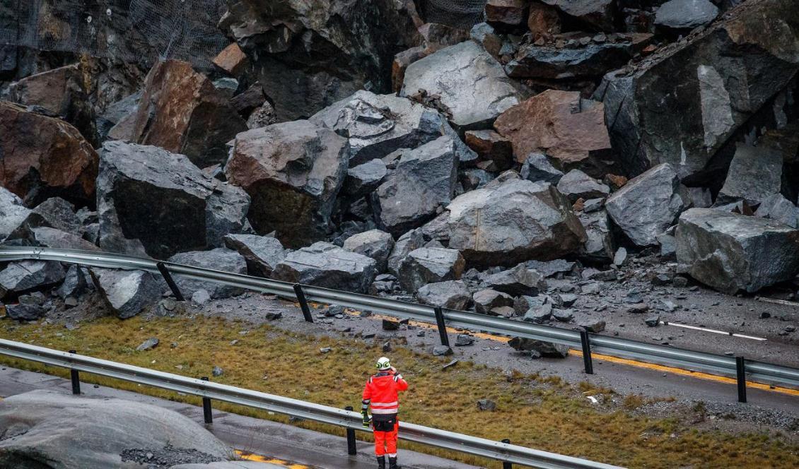 
Det finns osäkra massor i berget vid E18 i norska Larvik. Foto: Alexander Vestrum                                                