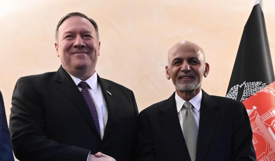 USA:s utrikesminister Mike Pompeo och Afghanistans president Ashraf Ghani under säkerhetskonferensen i München förra veckan. Foto: Andrew Caballero-Reynolds/AP/TT-arkivbild