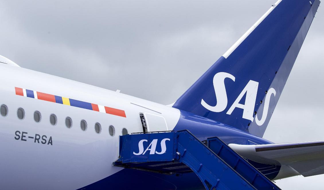 
Flygbolaget SAS ber bolagets anställda att kapa sina löner med 20 procent. Foto: Johan Nilsson/TT-arkivbild                                                