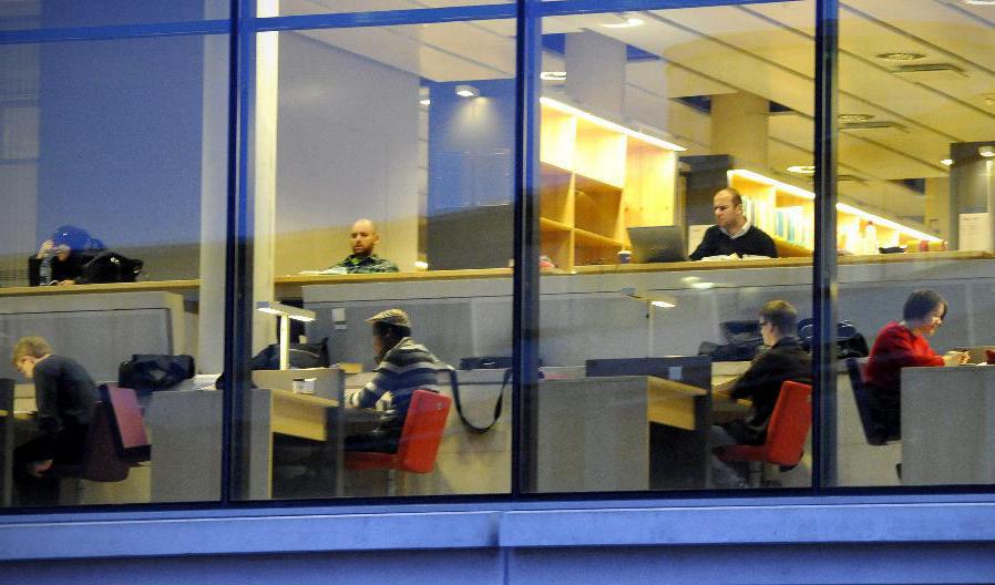 Nära 307 000 personer har antagits till en högskoleutbildning i höst. Foto: Hasse Holmberg/TT-arkivbild