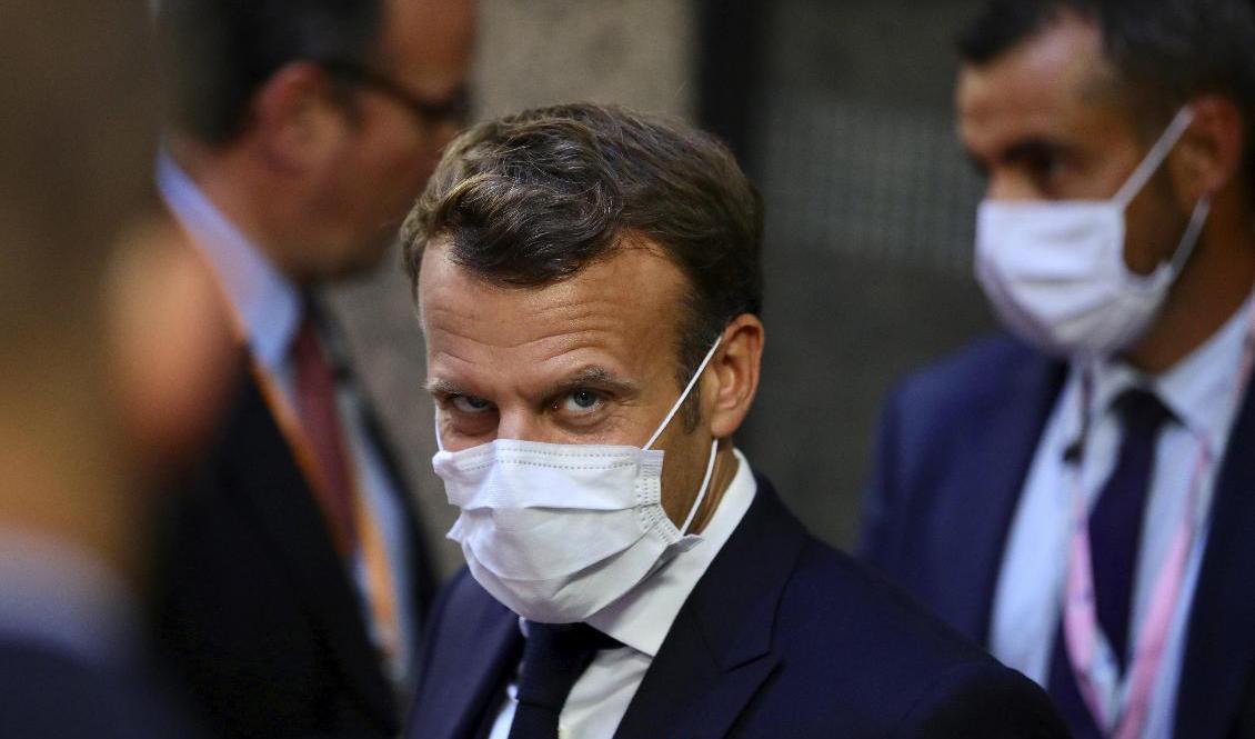 Frankrikes president Emmanuel Macron lovar "stark beslutsamhet" för framgång vid EU-toppmötet i Bryssel. Foto: Olivier Matthys/AP/TT