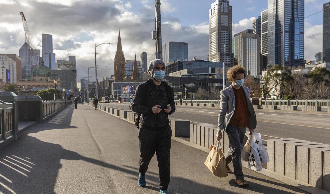 
Utegångsförbud och krav på munskydd råder i Melbourne. Foto: Asanka Brendon Ratnayake/AP/TT                                            