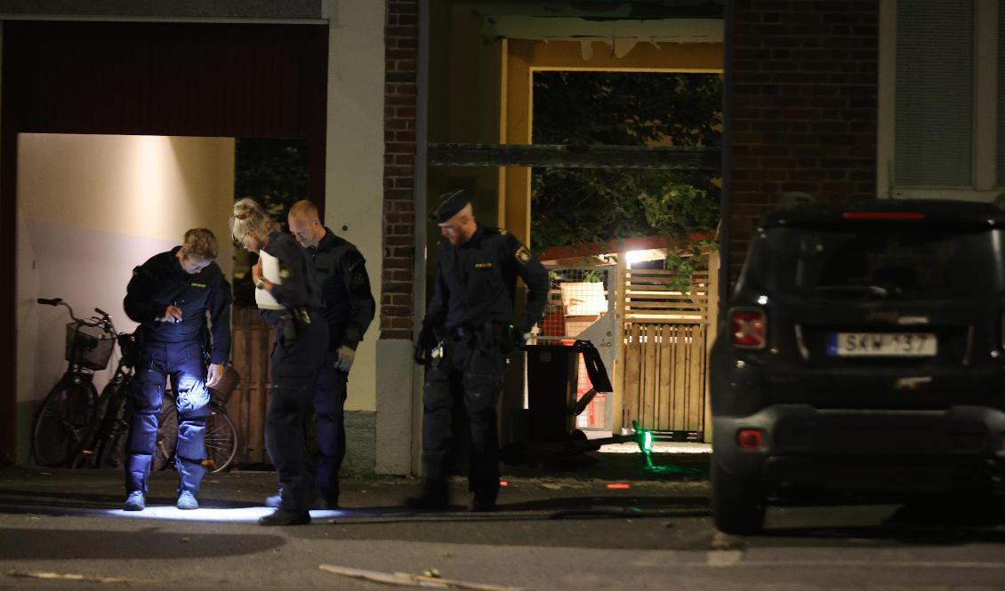 Polisen är på plats i Majorna i Göteborg sedan en explosion inträffat. Foto: Adam Ihse/TT