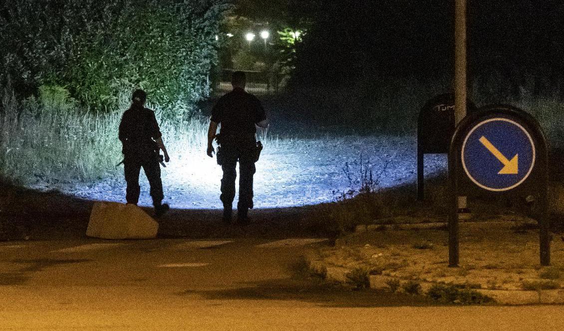 Polisen söker nu efter en handfull personer som varit inblandade i fritagningen från Råbyhemmet i Lund. Foto: Johan Nilsson/TT