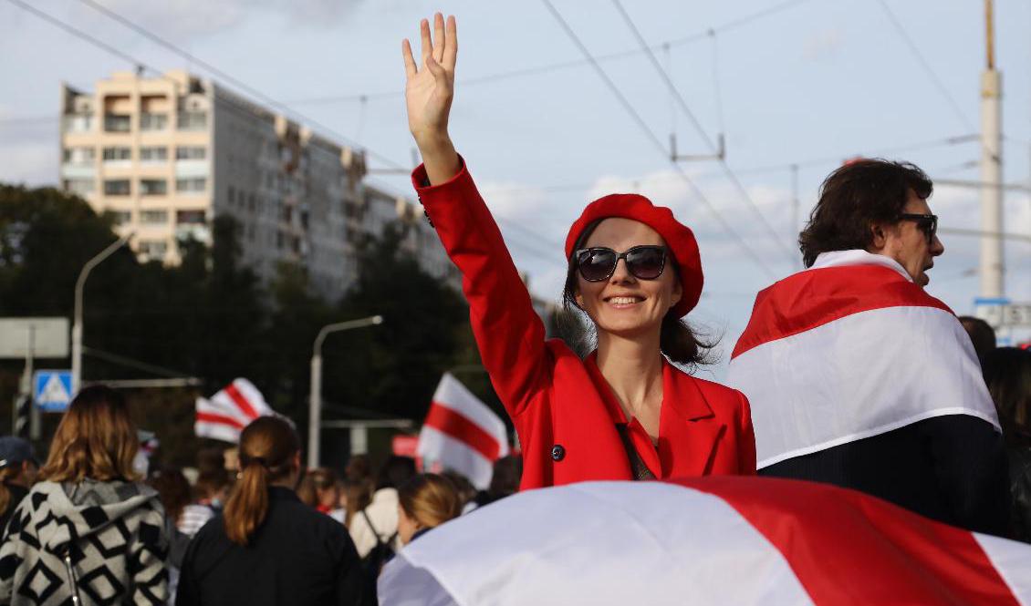 Protesterna och koordinationsrådet i Belarus bör få ett större erkännande i Sverige, anser Svenska Pen. Arkivbild. Foto: TUT/AP/TT