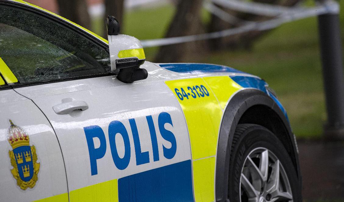 En miljon kronor får gatukontoret i Malmö lägga på att ersätta förstörda vägskyltar och annat i samband med upploppen förra månaden. Arkivbild. Foto: Johan Nilsson/TT