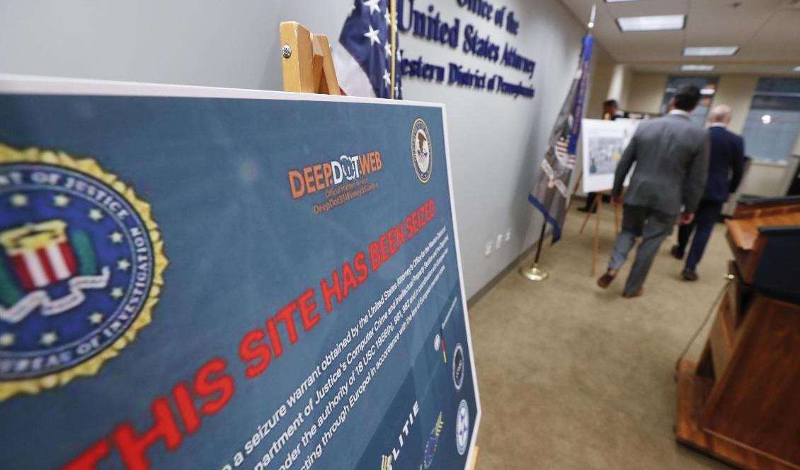 En bild visar en darknetsajt som beslagtogs av den amerikanska polisen vid ett tillslag i fjol. Arkivbild. Foto: Keith Srakocic/AP/TT