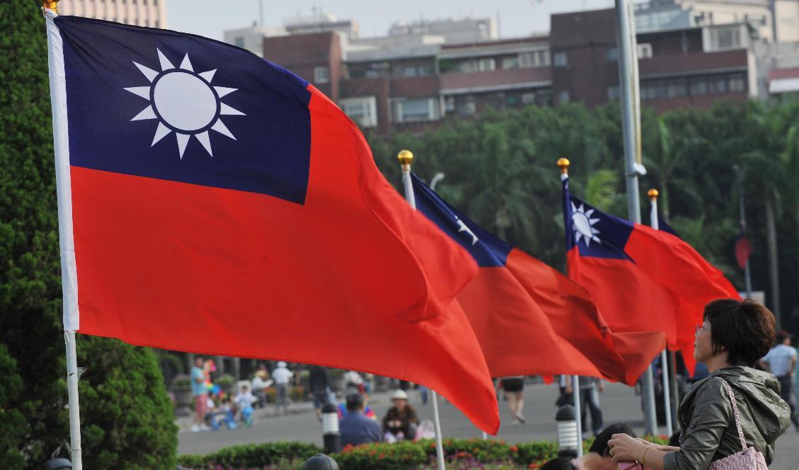 

Taiwans flagga. Foto: Mandy Cheng/AFP/Getty Images                                                                                        
