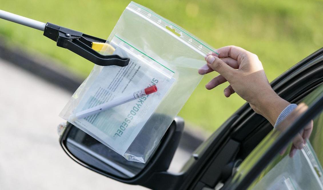 Flera regioner flaggar för materialbrist i fråga om coronatestning. Arkivbild. Foto: Johan Nilsson/TT