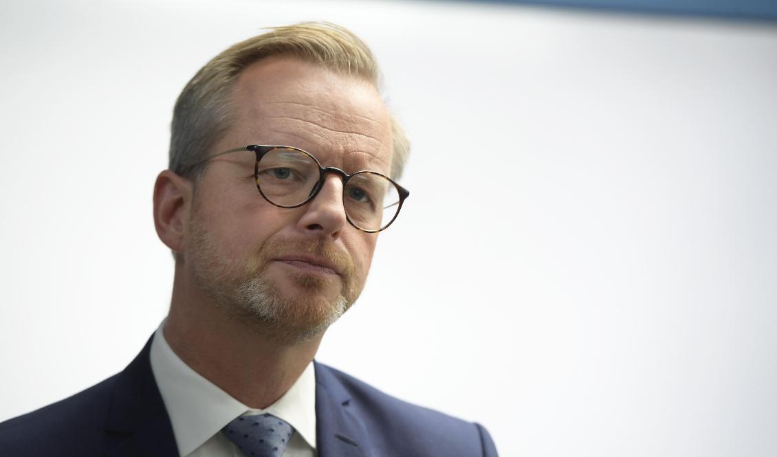 Inrikesminister Mikael Damberg (S) bjöd in till möte med Estonia-överlevare och anhöriga till omkomna. Arkivbild. Foto: Amir Nabizadeh/TT