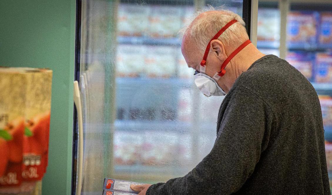 Norrmän som handlar i lågprisvaruhus på den svenska sidan gränsen har blivit en allt ovanligare syn i coronapandemins spår. Arkivbild. Foto: Joachim Lagercrantz/TT