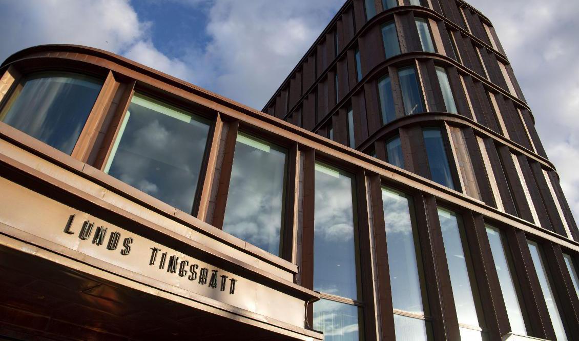 En kvinna som är misstänkt för grov egenmäktighet med barn ställs inför häktningsdomare i Lund. Arkivbild. Foto: Johan Nilsson/TT