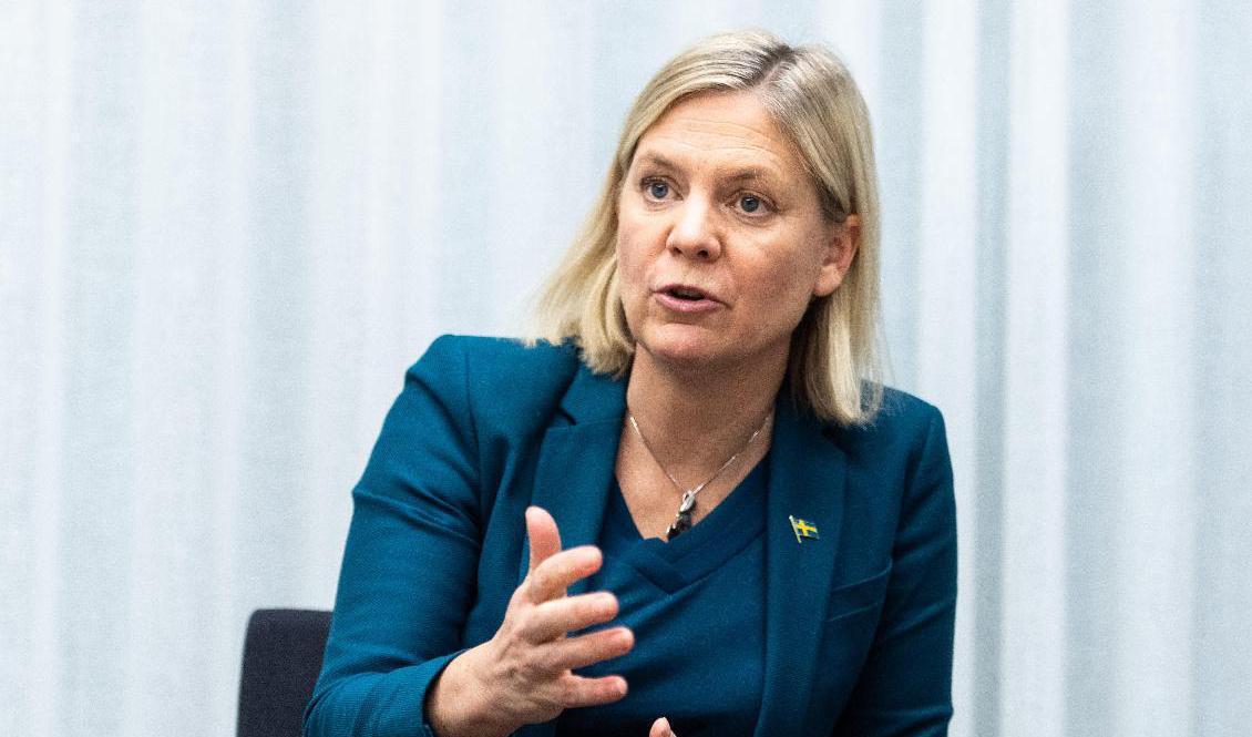 Finansminister Magdalena Andersson (S) vill inte att utfästelser om ekonomiskt stöd till drabbade företag ska skrivas in direkt i den kommande pandemilagen. Arkivbild. Foto: Amir Nabizadeh/TT