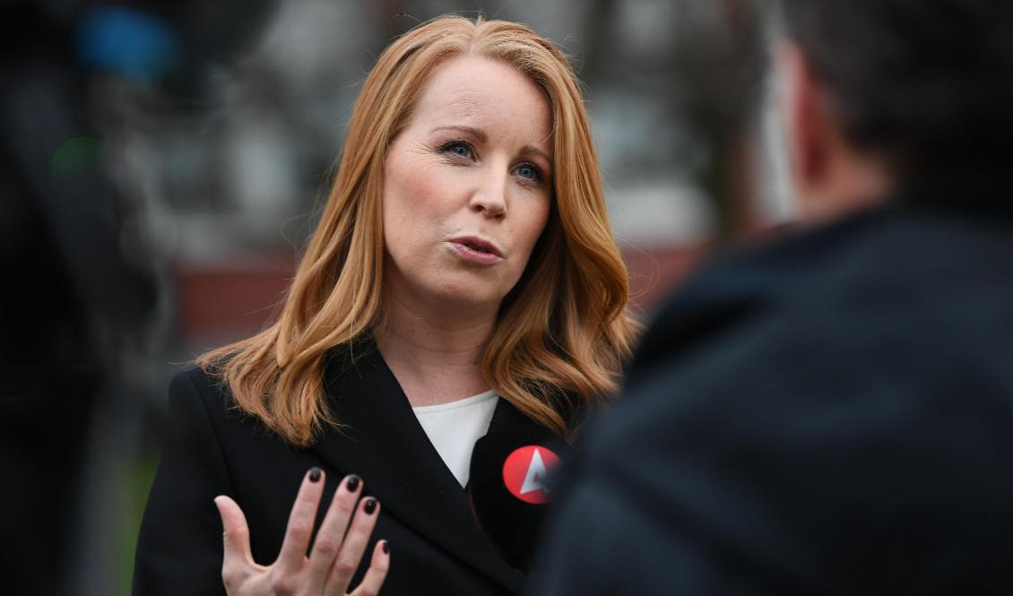 Regeringen inför centerpartiets förslag om sänkta arbetsgivaravgifter tidigare än planerat. Arkivbild. Foto: Fredrik Sandberg/TT