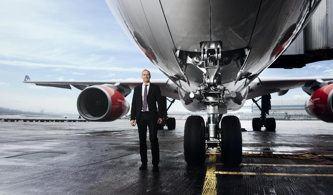 SAS fortsätter anpassa erbjudna destinationer och avgångar efter rådande reserestriktioner. På bilden syns SAS vd Rickard Gustafson. Foto: SAS