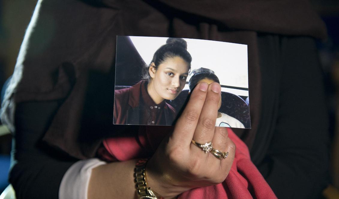 
På fotot syns Shamima Begum som anslöt sig till terrororganisationen IS i Syrien. Foto: Laura Lean – WPA Pool/Getty Images                                            