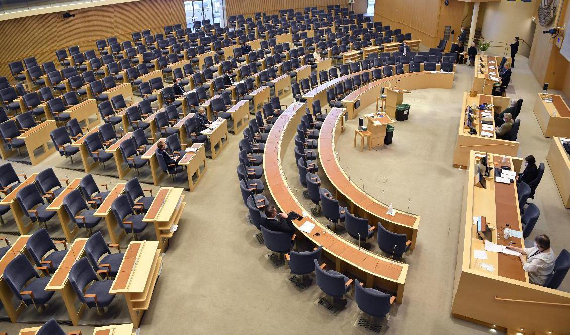 Det finns ett brett stöd bland partierna för skärpningar av ersättningar för riksdagspolitiker. Arkivbild. Foto: Henrik Montgomery/TT